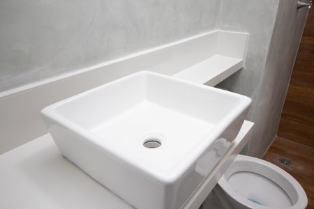 Banheiro de apartamento para alugar com 2 quartos, 32m² em Vila Palmeiras, São Paulo