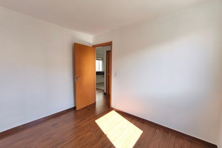 Quarto 1 de apartamento à venda com 2 quartos, 41m² em Jardim Esmeraldina, Campinas