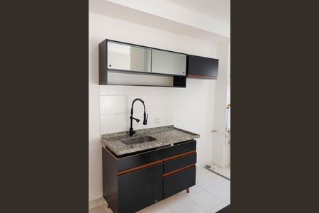 Cozinha de apartamento para alugar com 2 quartos, 45m² em Jardim Boa Vista (zona Oeste), Osasco