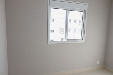 Quarto 2 de apartamento para alugar com 2 quartos, 45m² em Jardim Boa Vista (zona Oeste), Osasco