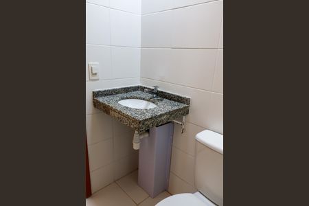 Apartamento para alugar com 45m², 2 quartos e 1 vaga Apartamento para alugar com 45m², 2 quartos e 1 vagaBanheiro