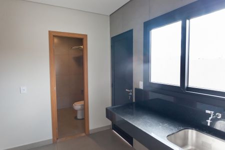 Apartamento à venda com 227m², 4 quartos e 2 vagasCozinha