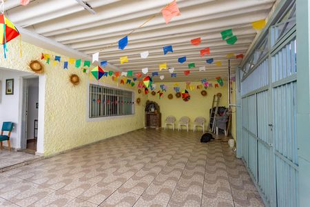 Garagem de casa à venda com 3 quartos, 116m² em Vila Missionaria, São Paulo