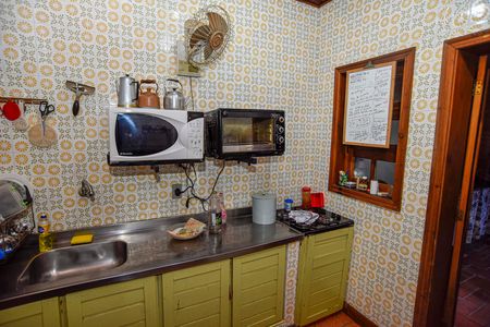 Casa para alugar com 250m², 2 quartos e 2 vagasCozinha