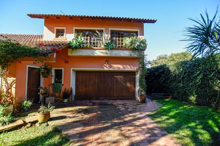 Casa para alugar com 250m², 2 quartos e 2 vagasQuintal