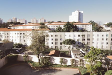 Apartamento à venda com 58m², 2 quartos e 1 vaga Apartamento à venda com 58m², 2 quartos e 1 vagaVista do Quarto 2