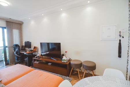 Apartamento à venda com 58m², 2 quartos e 1 vaga Apartamento à venda com 58m², 2 quartos e 1 vagaSala