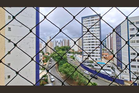 Sala  de apartamento para alugar com 3 quartos, 96m² em Pituba, Salvador