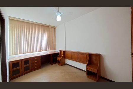 Apartamento para alugar com 96m², 3 quartos e 1 vaga Apartamento para alugar com 96m², 3 quartos e 1 vagaQuarto 3