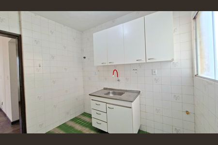 Cozinha  de apartamento para alugar com 3 quartos, 96m² em Pituba, Salvador