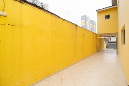 Área externa de casa para alugar com 4 quartos, 400m² em Jardim Terezopolis, Guarulhos