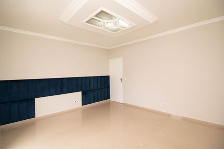 Casa para alugar com 400m², 4 quartos e 6 vagas Casa para alugar com 400m², 4 quartos e 6 vagasQuarto 1 - Suíte