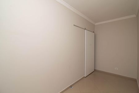 Casa para alugar com 400m², 4 quartos e 6 vagas Casa para alugar com 400m², 4 quartos e 6 vagasQuarto 4