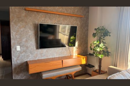 Apartamento para alugar com 79m², 3 quartos e 1 vagaSala
