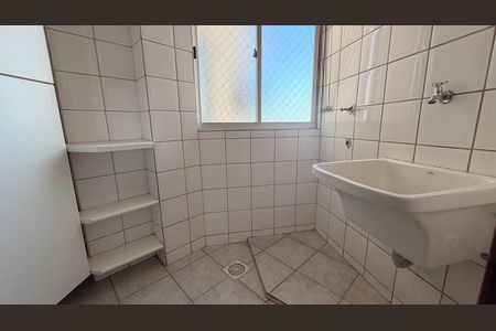 Apartamento para alugar com 79m², 3 quartos e 1 vagaÁrea de Serviço