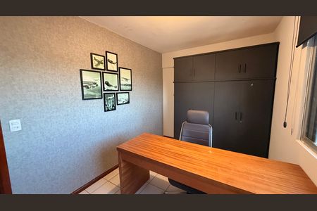 Apartamento para alugar com 79m², 3 quartos e 1 vagaEscritório