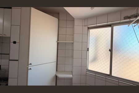 Apartamento para alugar com 79m², 3 quartos e 1 vagaÁrea de Serviço