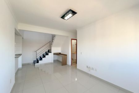 Apartamento para alugar com 160m², 3 quartos e 2 vagas