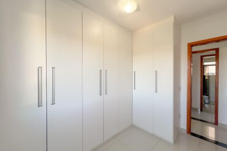 Apartamento para alugar com 160m², 3 quartos e 2 vagas