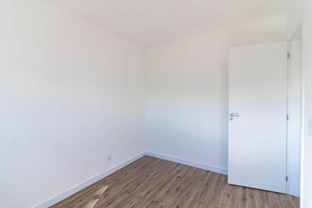 Apartamento para alugar com 68m², 2 quartos e sem vaga