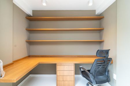 Apartamento para alugar com 68m², 2 quartos e sem vagaCoworking