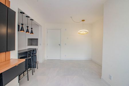Sala de apartamento para alugar com 2 quartos, 50m² em Jardim Sabará, Porto Alegre