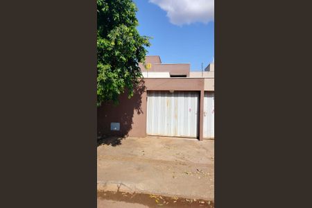 Casa à venda com 82m², 3 quartos e 1 vagaGaragem