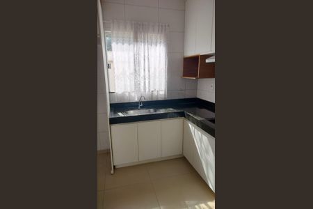 Casa à venda com 82m², 3 quartos e 1 vagaCozinha