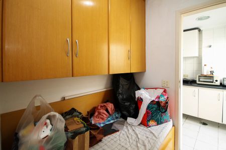 Casa de condomínio para alugar com 180m², 4 quartos e sem vaga Casa de condomínio para alugar com 180m², 4 quartos e sem vagaQuarto de Serviço