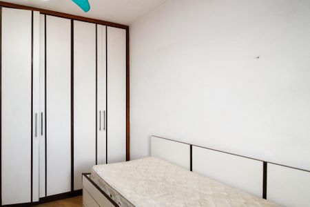 Quarto 1 de casa de condomínio para alugar com 4 quartos, 180m² em Granja Viana, Cotia