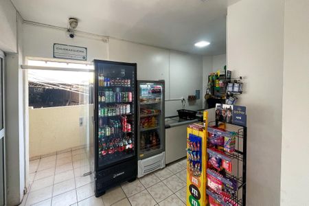 Casa de condomínio para alugar com 180m², 4 quartos e sem vaga Casa de condomínio para alugar com 180m², 4 quartos e sem vagaConveniência