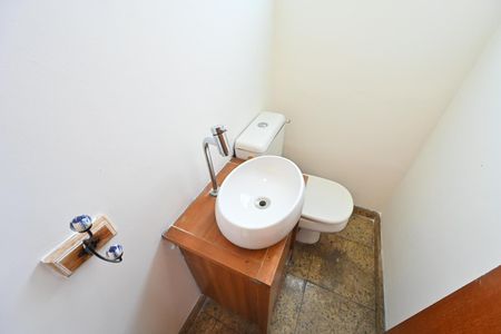 Apartamento para alugar com 130m², 3 quartos e 1 vaga Apartamento para alugar com 130m², 3 quartos e 1 vagaLavabo