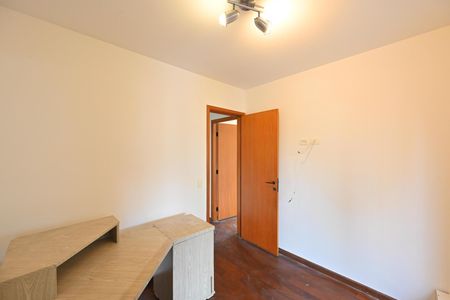 Apartamento para alugar com 130m², 3 quartos e 1 vaga Apartamento para alugar com 130m², 3 quartos e 1 vagaEscritorio