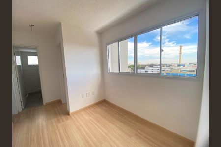 Sala de apartamento para alugar com 2 quartos, 48m² em Cidade Vera Cruz, Aparecida de Goiânia
