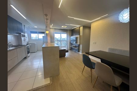 Apartamento para alugar com 74m², 3 quartos e 2 vagas Apartamento para alugar com 74m², 3 quartos e 2 vagasSala