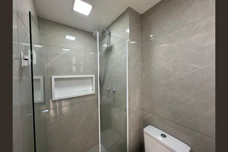 Apartamento para alugar com 74m², 3 quartos e 2 vagas Apartamento para alugar com 74m², 3 quartos e 2 vagasBanheiro da Suíte