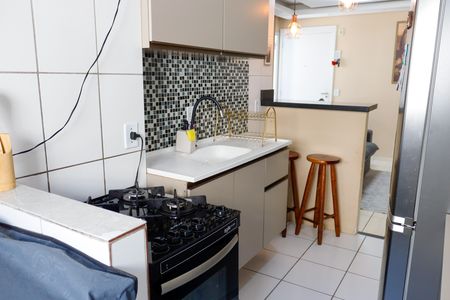 Cozinha de apartamento à venda com 2 quartos, 48m² em Metalúrgicos, Osasco