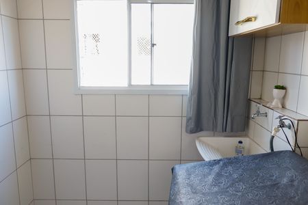 Lavanderia de apartamento à venda com 2 quartos, 48m² em Metalúrgicos, Osasco
