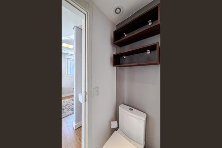 Studio à venda com 42m², 1 quarto e 1 vaga Studio à venda com 42m², 1 quarto e 1 vagaBanheiro