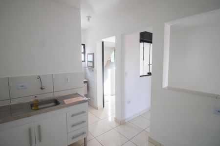 COZINHA de casa para alugar com 2 quartos, 35m² em Vila Guilherme, São Paulo