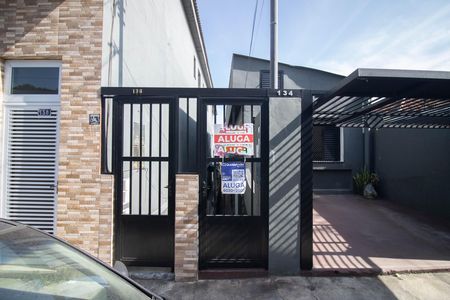 FACHADA de casa para alugar com 2 quartos, 35m² em Vila Guilherme, São Paulo