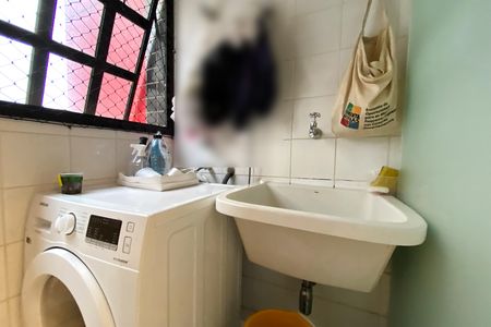 Apartamento à venda com 87m², 3 quartos e 2 vagas Apartamento à venda com 87m², 3 quartos e 2 vagasÁrea de Serviço