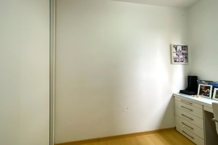Apartamento à venda com 87m², 3 quartos e 2 vagas Apartamento à venda com 87m², 3 quartos e 2 vagasQuarto 3