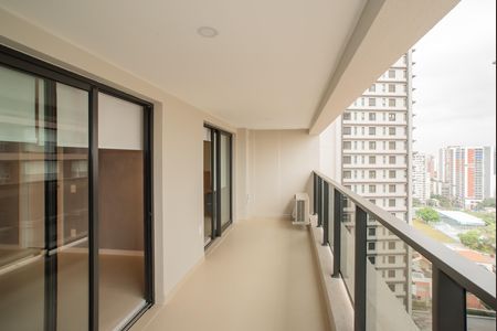 Studio para alugar com 45m², 1 quarto e 1 vaga Studio para alugar com 45m², 1 quarto e 1 vagaVaranda