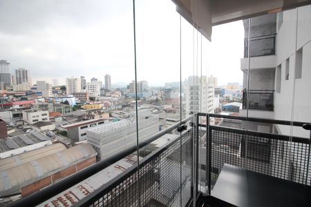 Sala/Cozinha de kitnet/studio para alugar com 1 quarto, 24m² em Centro, Osasco
