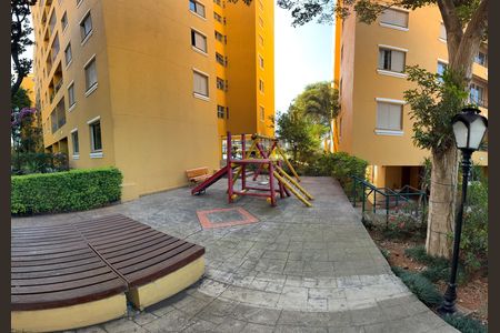 Apartamento para alugar com 64m², 3 quartos e 1 vaga