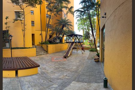 Apartamento para alugar com 64m², 3 quartos e 1 vaga