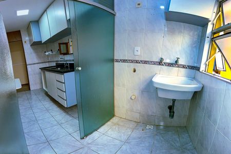 Apartamento para alugar com 64m², 3 quartos e 1 vaga
