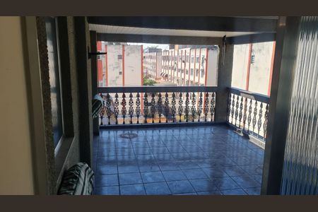 Apartamento à venda com 130m², 2 quartos e sem vaga Apartamento à venda com 130m², 2 quartos e sem vagaVaranda