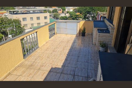 Apartamento à venda com 130m², 2 quartos e sem vaga Apartamento à venda com 130m², 2 quartos e sem vagaVaranda